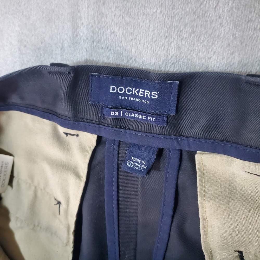 Dockers Mens D3 Classic Fit Pleated Chinos Navy Blue Cotton Pants W32 L34 - Picture 4 of 7
